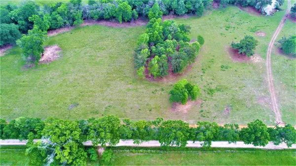 Crockett, TX 75835,813 CR 4110