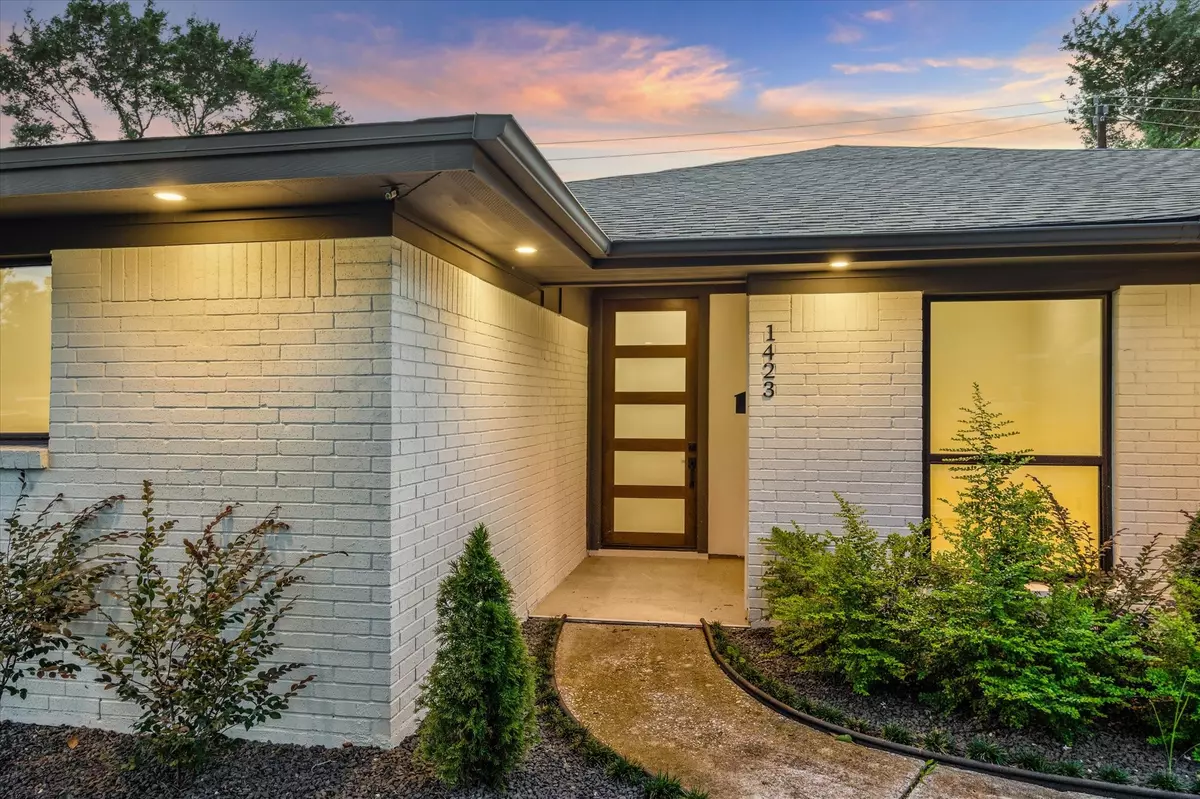 Houston, TX 77043,1423 Mapleton DR