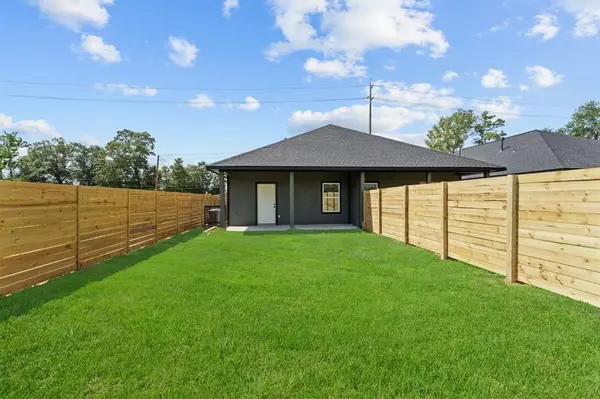 Houston, TX 77028,7311 Sandra Street #B