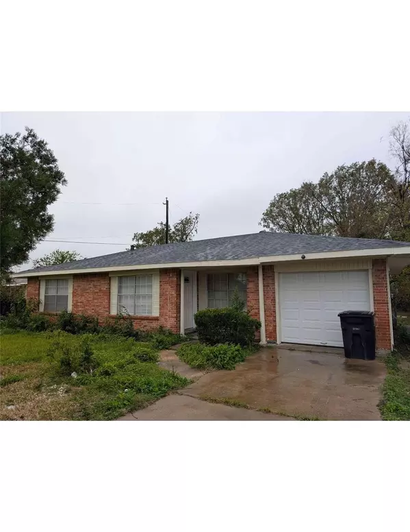 10922 Lockgate LN, Houston, TX 77048