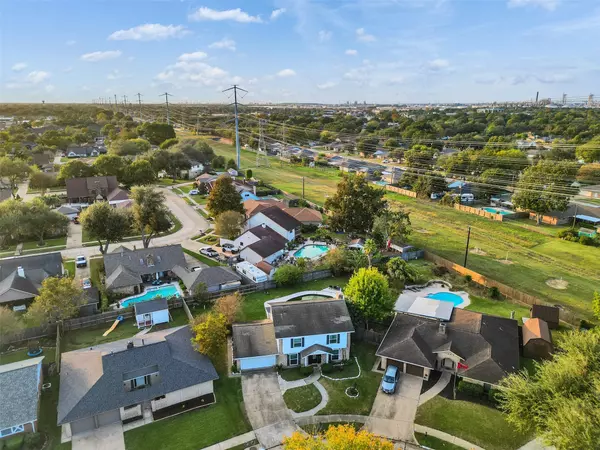 Deer Park, TX 77536,925 N Amy DR