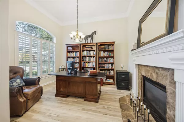 Houston, TX 77041,5619 Lake Place DR