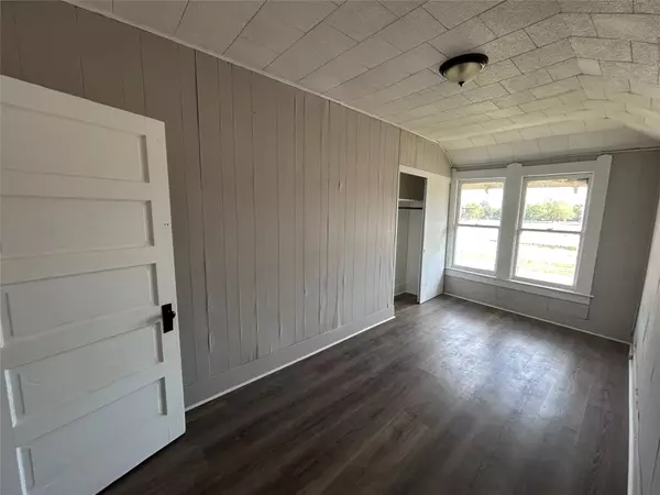 Port Arthur, TX 77642,931 9th AVE #2