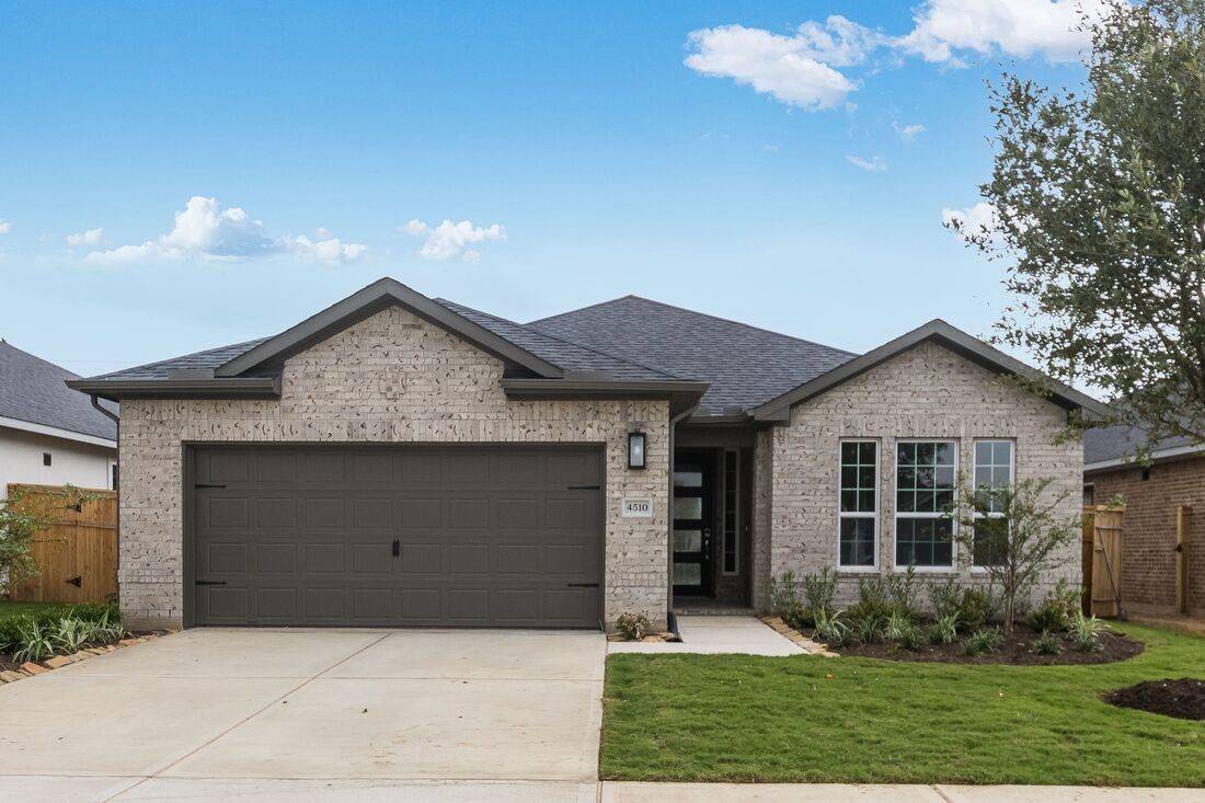 4510 Rustic Grove LN, Fulshear, TX 77441