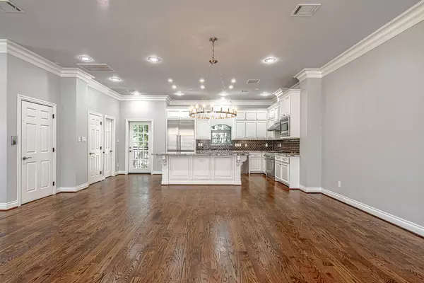 Houston, TX 77055,7221 Janet ST