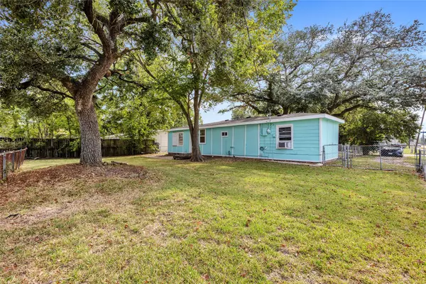 Dickinson, TX 77539,3103 Avenue H