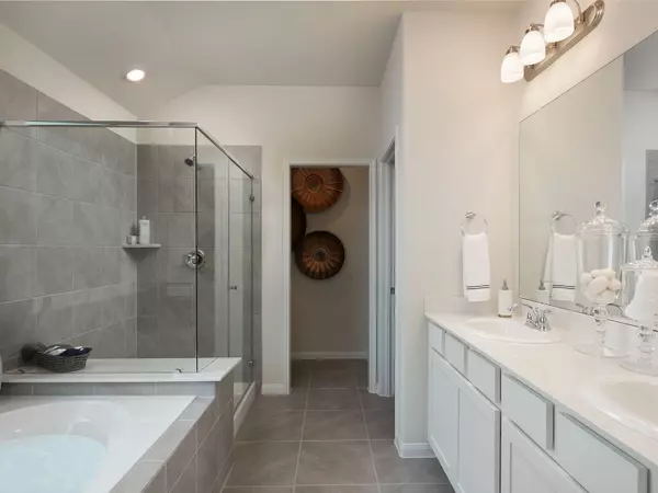 Rosenberg, TX 77471,5715 Jenna WAY