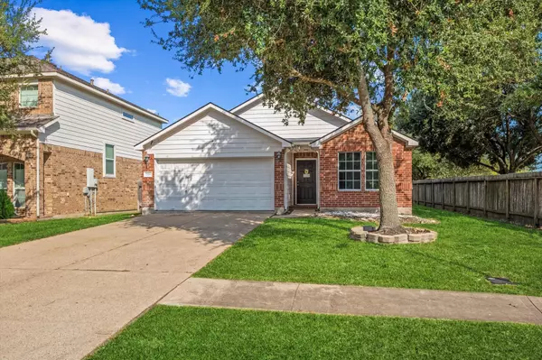 2326 Trinity Park CT, Deer Park, TX 77536