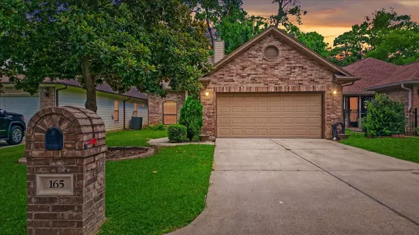 Montgomery, TX 77356,165 April Wind CT