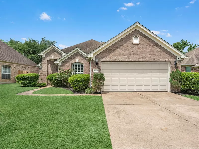 13511 Elmsgrove LN, Houston, TX 77070