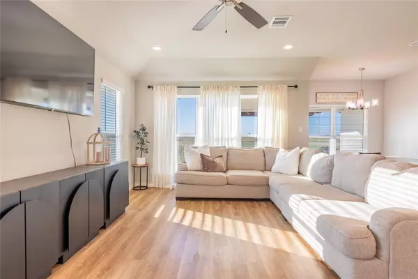 Somerville, TX 77879,9403 County Road 272