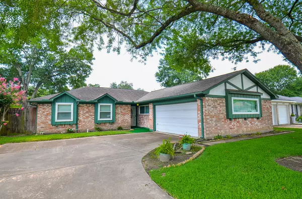 15707 Echo Canyon DR, Houston, TX 77084