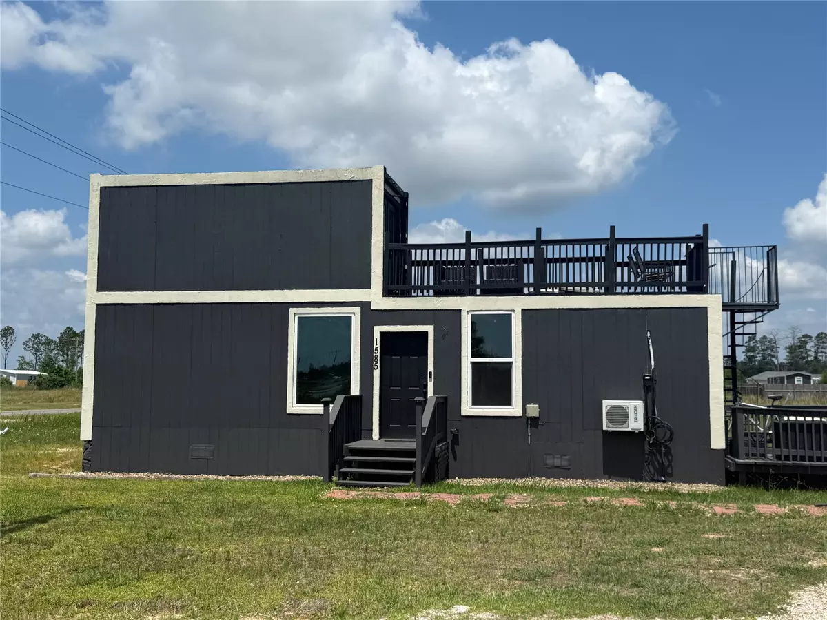 Cleveland, TX 77327,1585 Road 5734