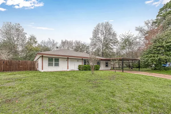 Conroe, TX 77303,2307 N Thompson