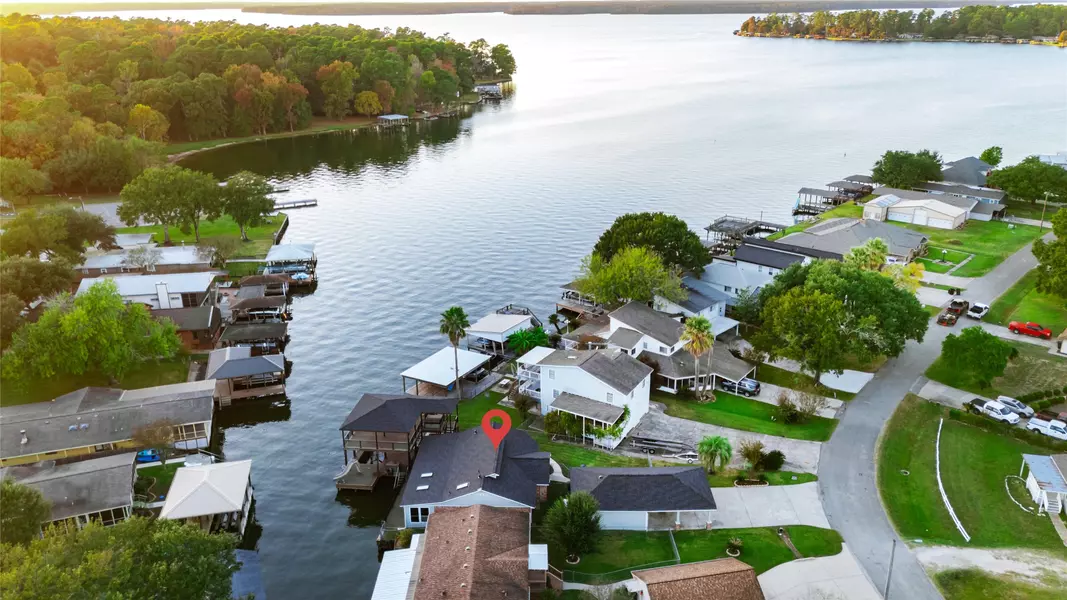 14263 Shadow Bay DR, Willis, TX 77318