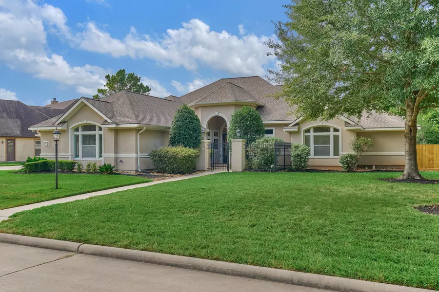 72 Wycliffe DR, Montgomery, TX 77356