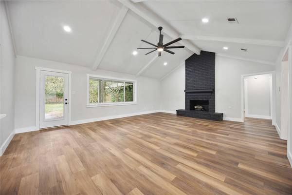 7907 12th Fairway LN, Humble, TX 77346