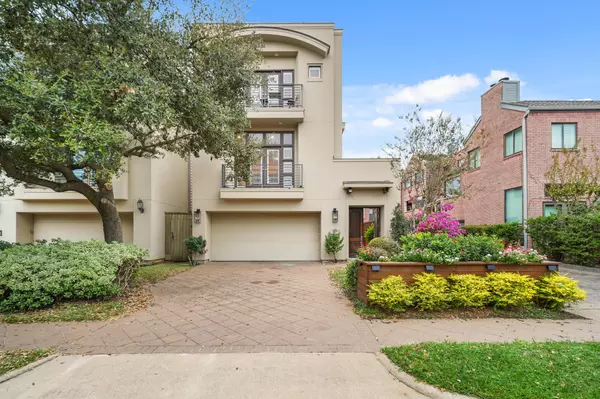 Houston, TX 77057,2218 Nantucket DR