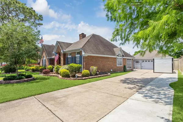 Pearland, TX 77581,2419 Londonderry DR