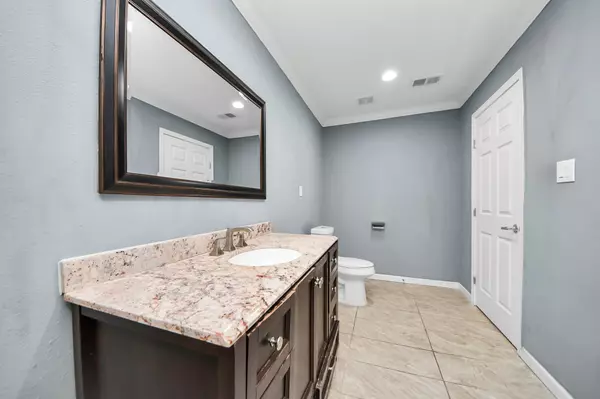 Houston, TX 77021,5920 Conley ST