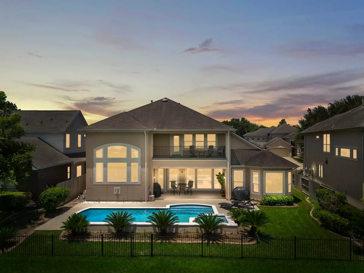 Sugar Land, TX 77479,5115 Pineridge DR