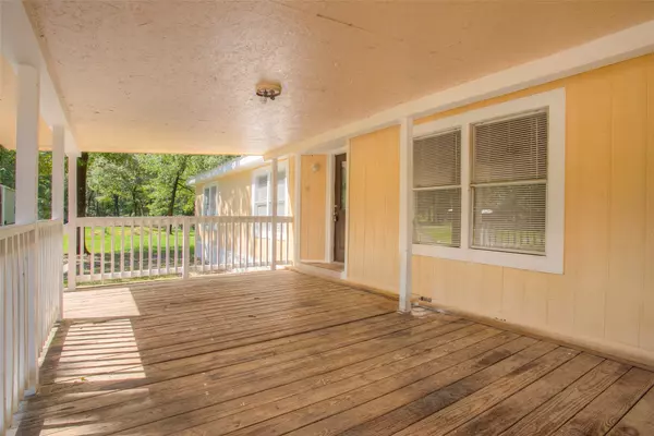 Trinity, TX 75862,110 Charlies LN