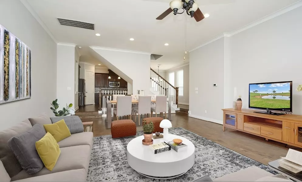 1509 Bently Green LN, Houston, TX 77008