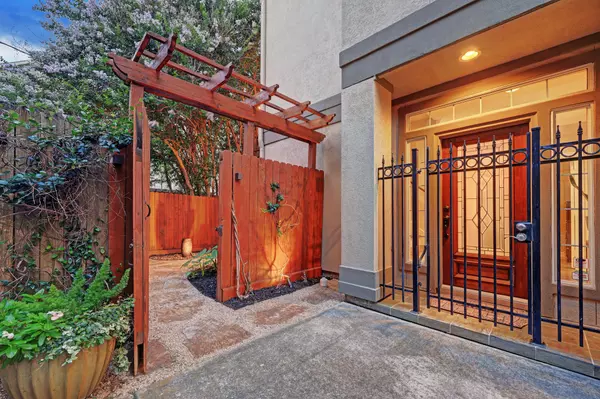 Houston, TX 77007,4410 Blossom ST