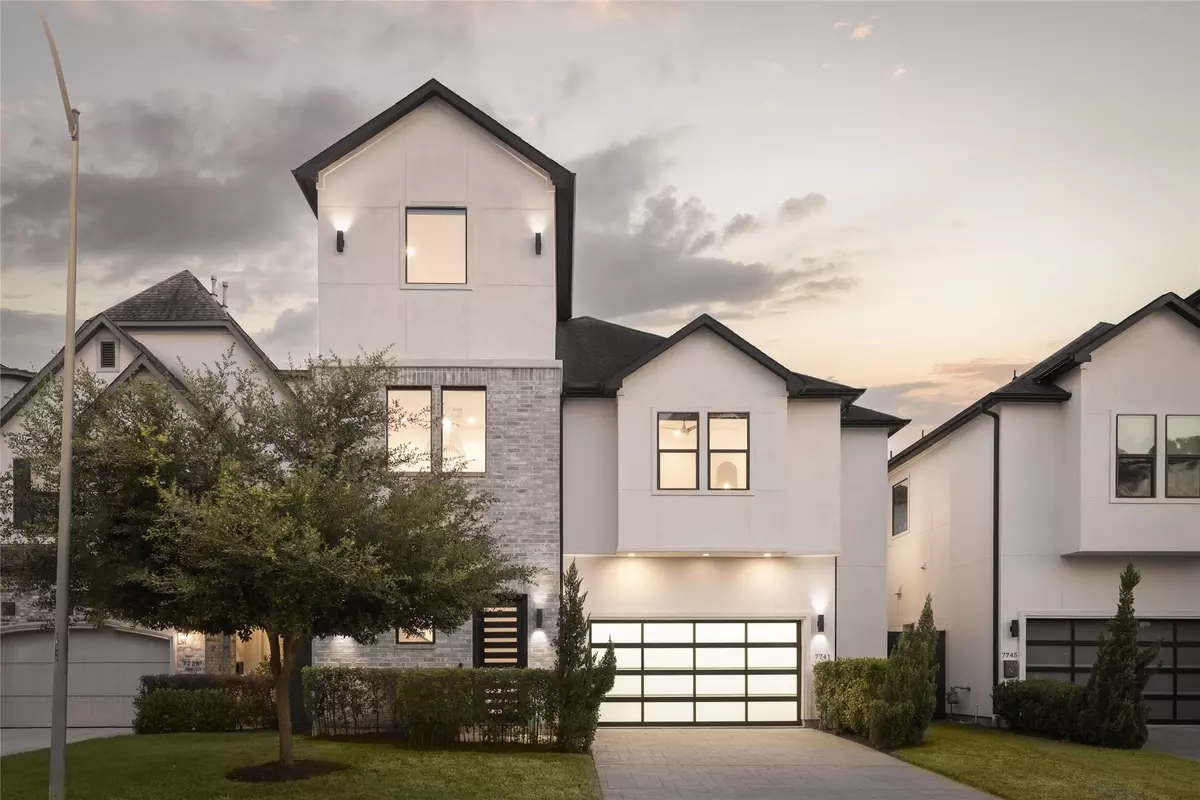 Houston, TX 77055,7741 Janak DR