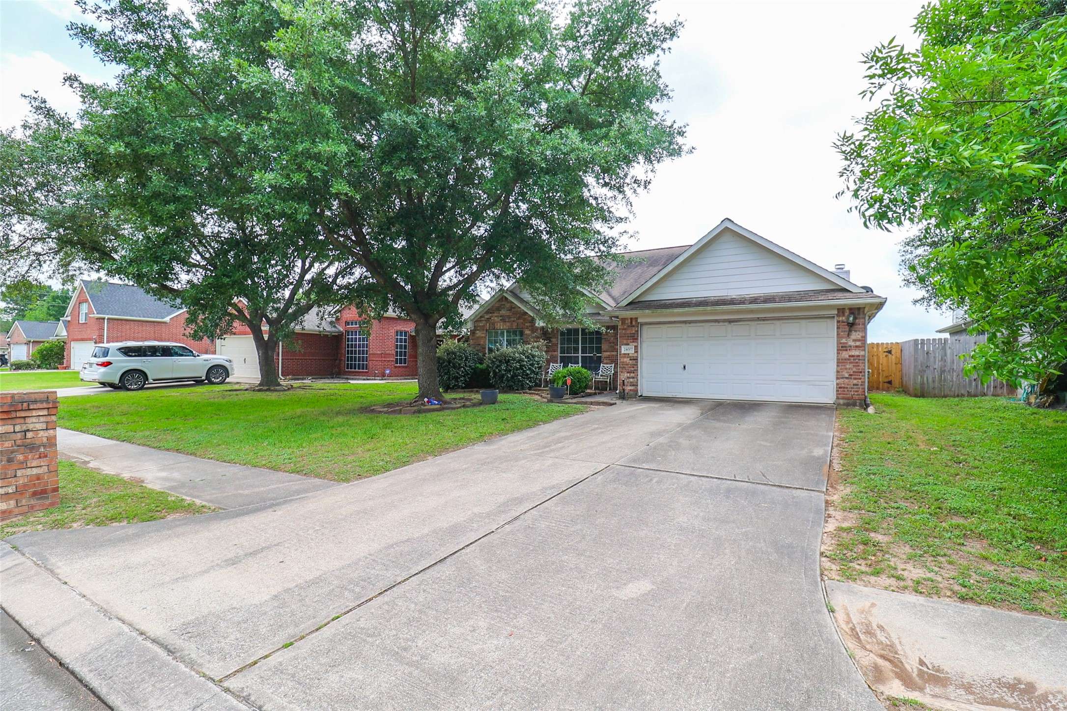 Spring, TX 77373,24007 Floragate DR