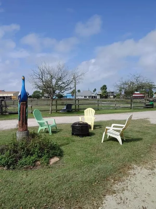 TX 77650,1109 Crystal Beach RD