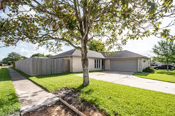 Pearland, TX 77581,3107 Green Apple DR