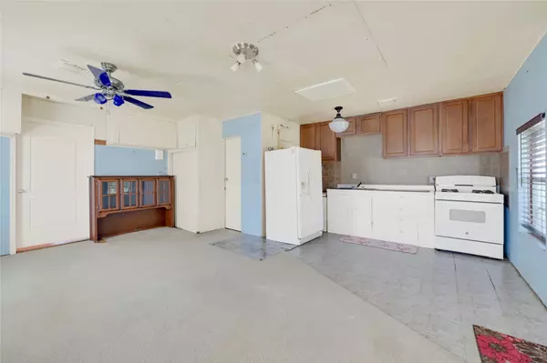 Anahuac, TX 77514,116 Linda ST
