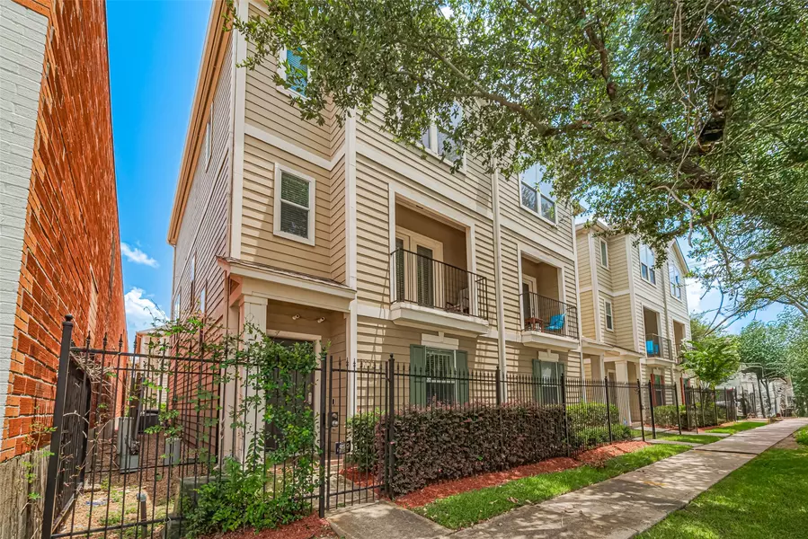 1113 Palmer ST, Houston, TX 77003