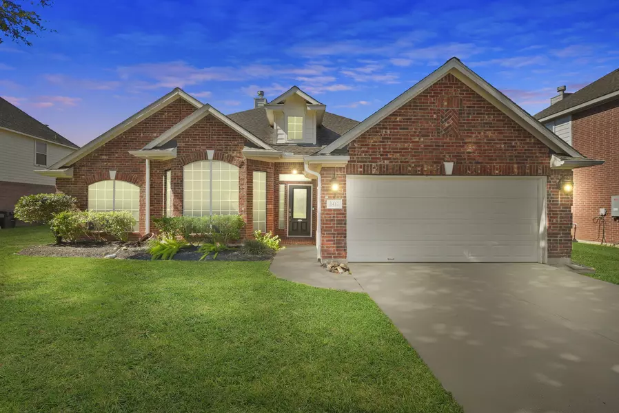2412 Hidden Creek DR, Pearland, TX 77581