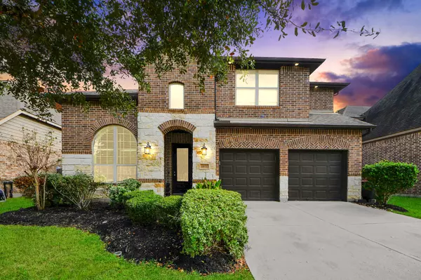 4811 Applewood Crest LN, Rosharon, TX 77583