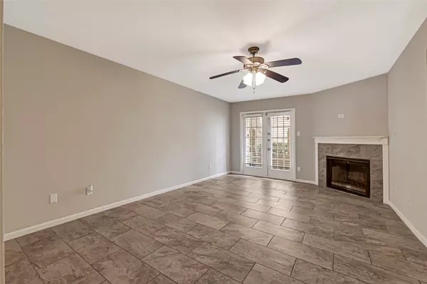 Houston, TX 77042,1515 Sandy Springs RD #3003