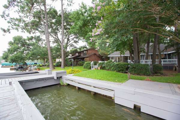 Montgomery, TX 77356,3007 Willowbend RD