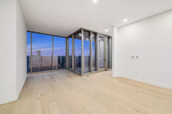 Houston, TX 77019,1711 Allen Pkwy #2402