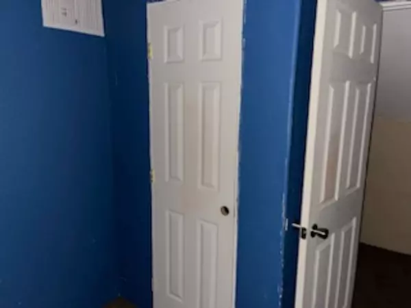 Bishop, TX 78343,310 N Harrell ST