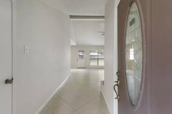 Shenandoah, TX 77381,29014 Elmwood DR