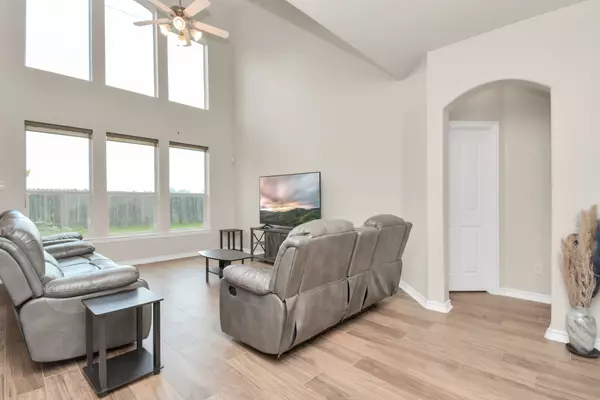 Katy, TX 77493,2703 Lakecrest River DR