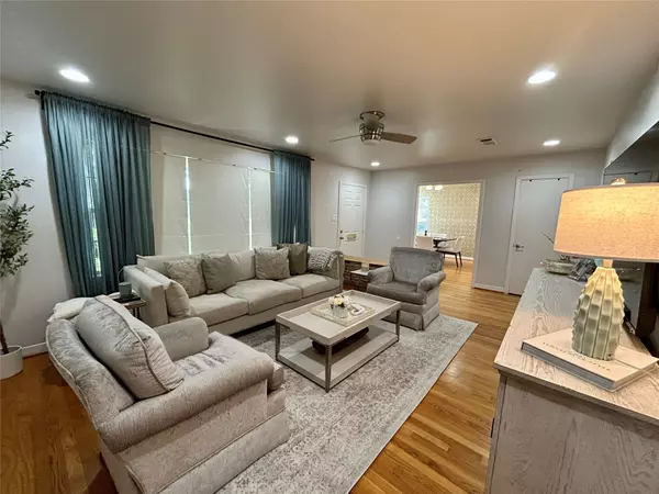 9914 Larston ST, Houston, TX 77055