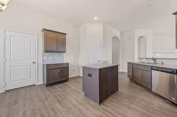 Dayton, TX 77535,99 Jessica DR