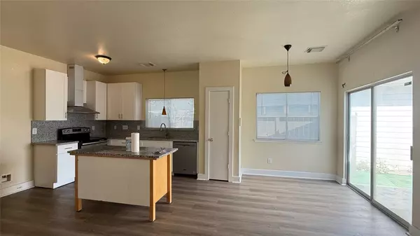 Houston, TX 77047,1615 Palcio Real DR