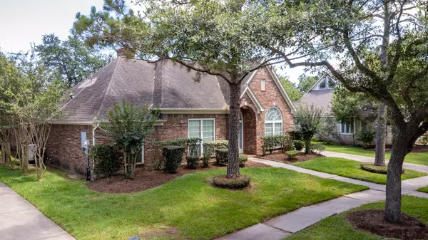 League City, TX 77573,2107 Enchanted Lake DR