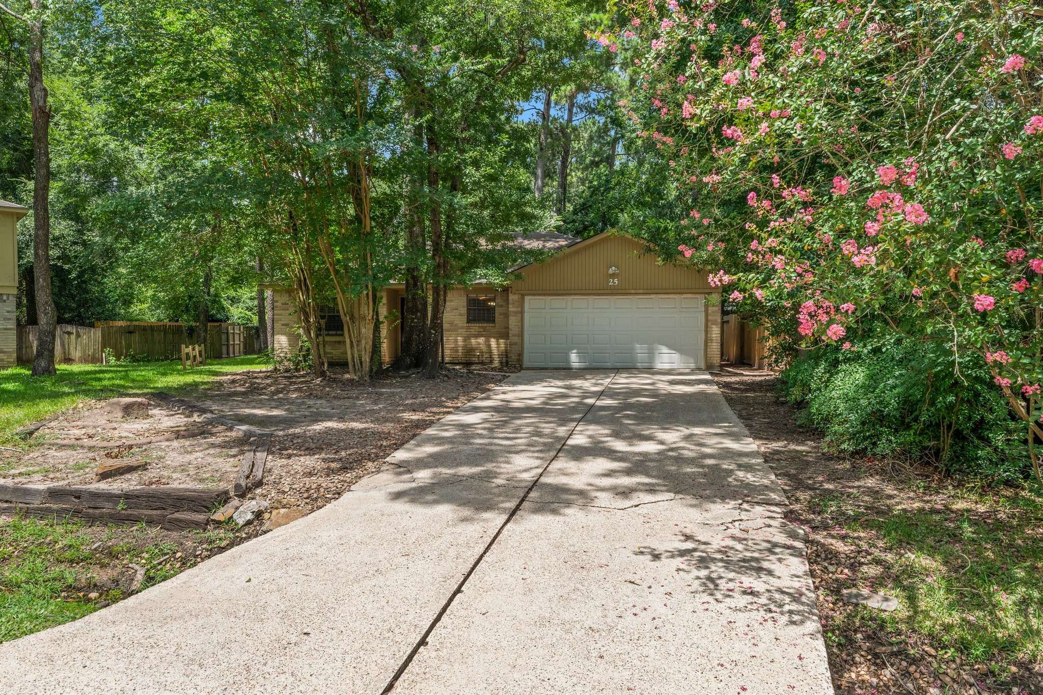 The Woodlands, TX 77381,25 Capewood CT