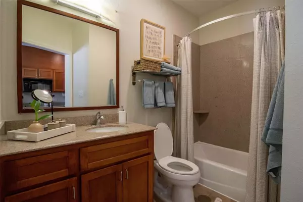 Houston, TX 77070,8719 Farm Market 1960 West Road #220