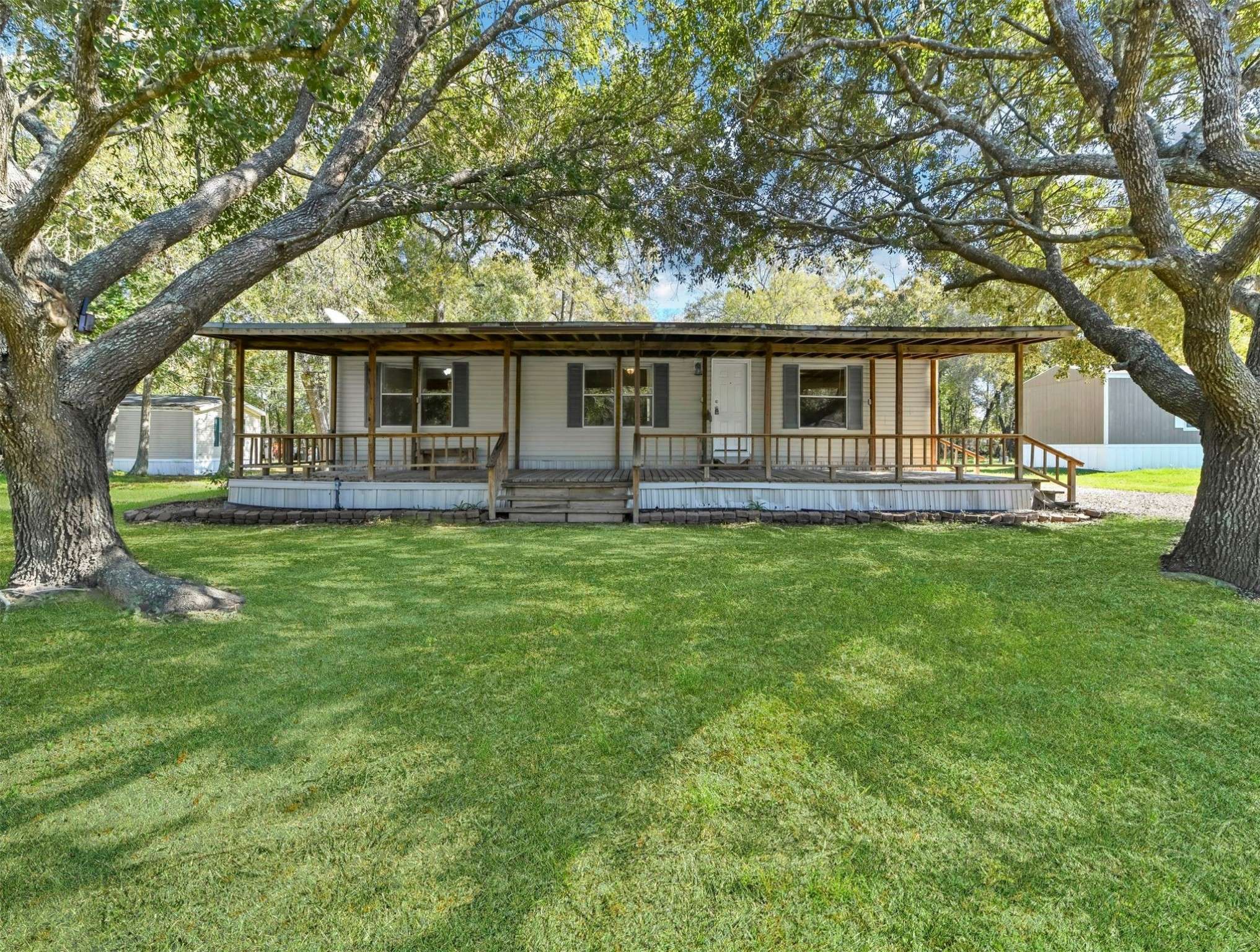 13214 Indian Ridge DR,  Old River-winfree,  TX 77535