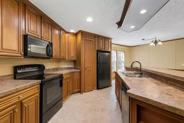 Willis, TX 77318,14619 Calvary RD